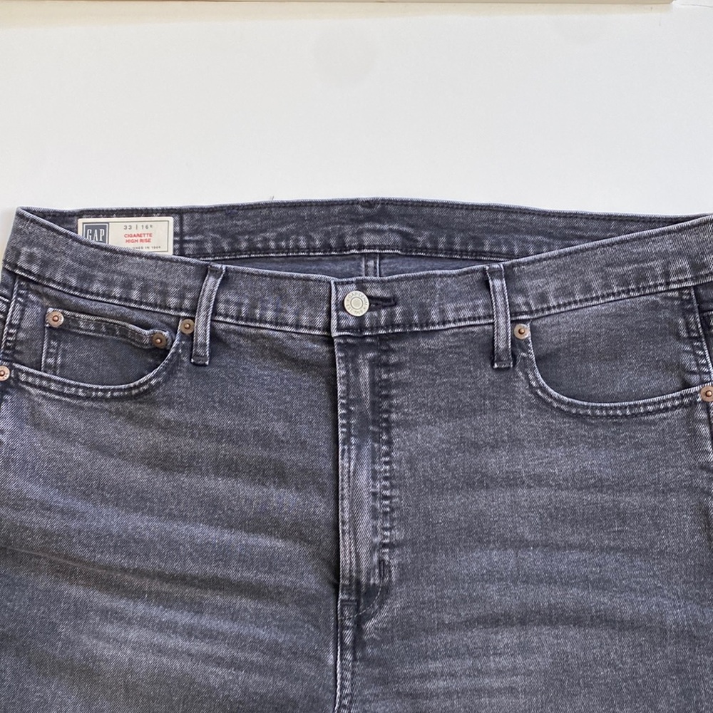 Gap Jeans Cigarette High Rise women’s Jean Size 33 | 16 R read detailed size